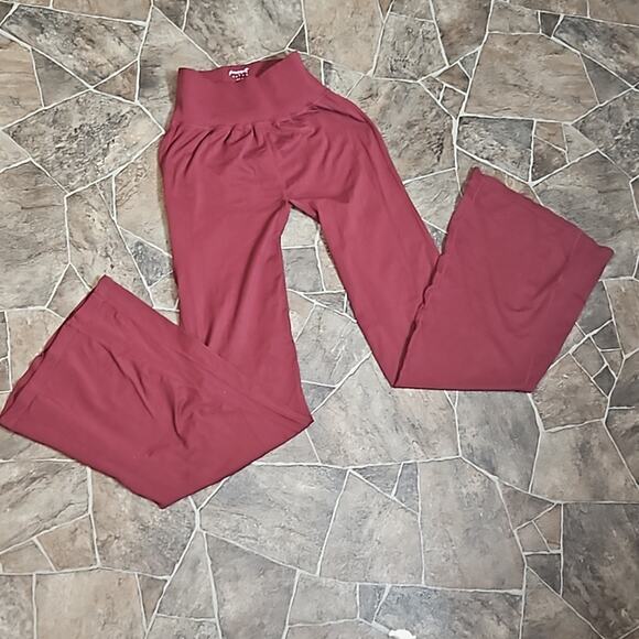NWOT Free People Movement x Hatch Good Karma Flare Leggings Sz M/L - Picture 3 of 6